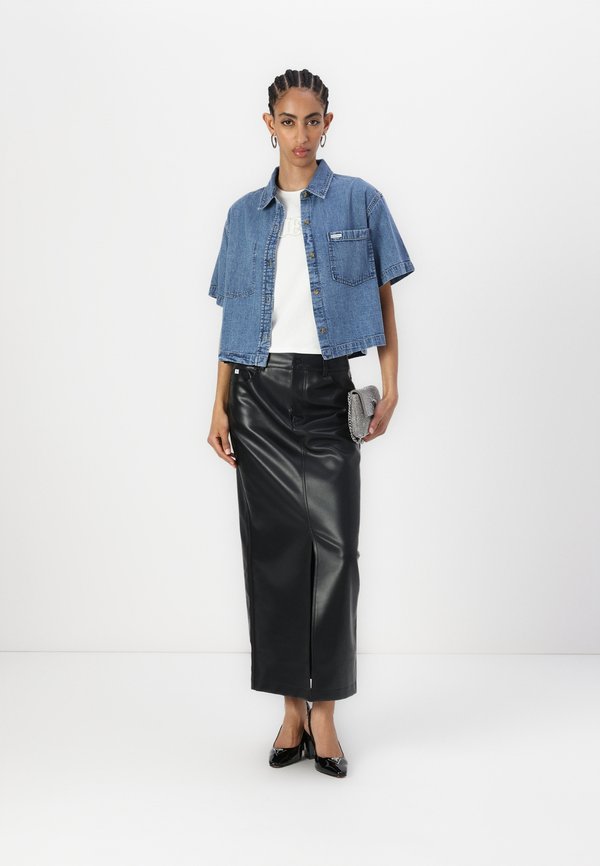 BOXY SHIRT - Button-down blouse - mid wash4