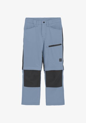 Hellblaue Hosen mit schwarzen Knieflicken, vorderen Taschen und einer seitlichen Reißverschlusstasche. Hergestellt aus strapazierfähigem Material mit Steppnähten.