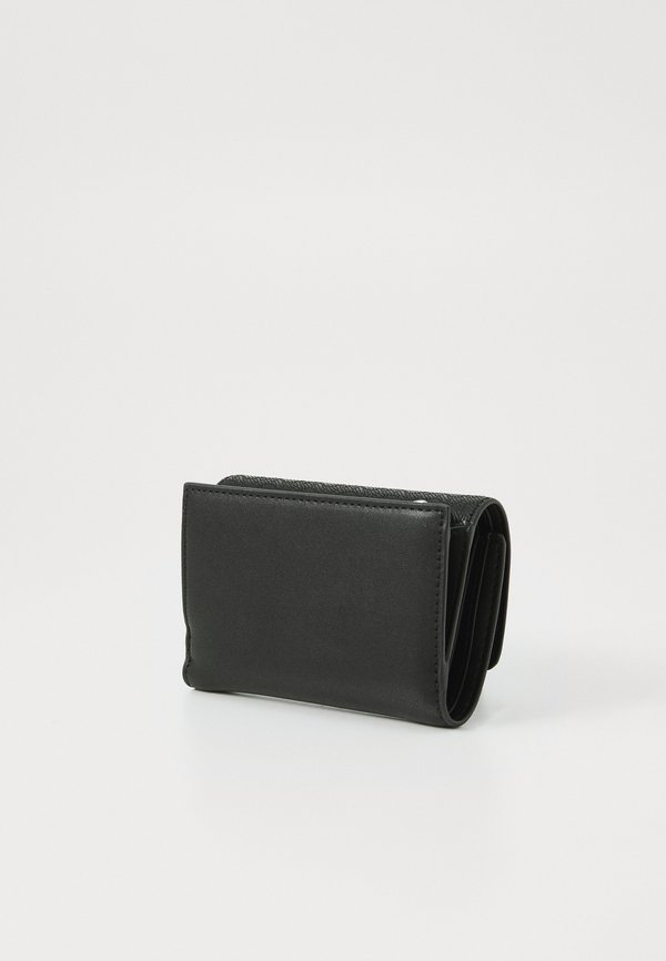 MUST SMALL TRIFOLD ZIP - Wallet4