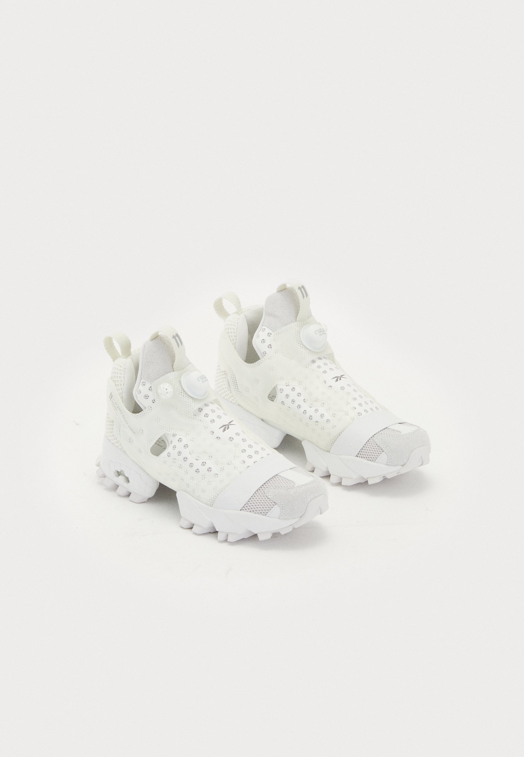 Reebok LTD 11 BY BORIS BIDJAN SABERI INSTAPUMP FURY MID UNISEX 