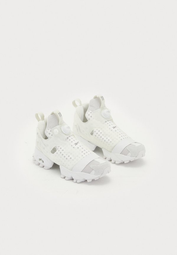 11 BY BORIS BIDJAN SABERI INSTAPUMP FURY MID UNISEX - Trainers