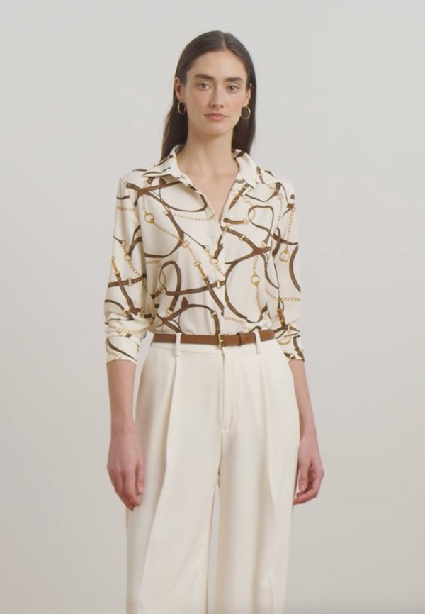 CLASSIC FIT BELTING PRINT CREPE SHIRT - Button-down blouse - cream4