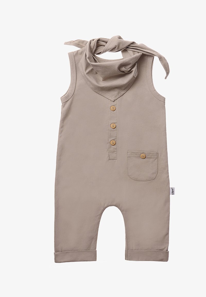 Beige Baumwolloverall mit ärmellosem Design, Knopfleiste, Brusttasche und passendem Schal. Aufgeschlagene Säume an den Beinöffnungen.