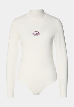 Hvit langermet bodysuit laget av glatt stoff med høy hals og brodert "GANT"-logo i rødt og blått på brystet.