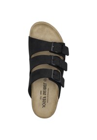 Sandales noires avec trois sangles réglables et boucles en métal. Semelle intérieure en liège avec une surface texturée. Semelle en caoutchouc robuste pour une bonne adhérence.