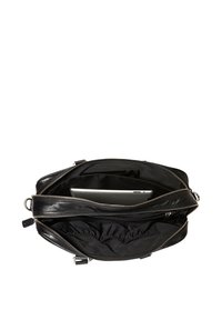 Schwarze Ledertasche mit zwei offenen Fächern, eines enthält ein silbernes Tablet in einem gepolsterten Abschnitt.