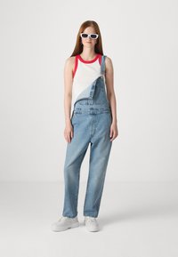 GAP OLLIES - Dungarees - light wash
