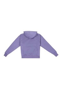Sudadera con capucha púrpura, material de forro polar, mangas largas, puños y dobladillo acanalados, diseño minimalista, textura suave, sin patrones o acentos visibles.