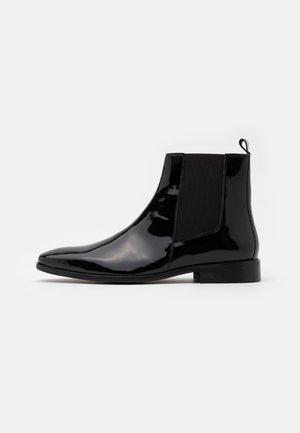 Stiefelette - black