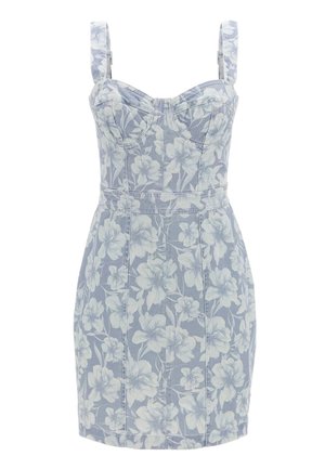 Robe mini ajustée sans manches avec motif floral bleu et blanc et détail structuré au niveau de la poitrine sur fond blanc.