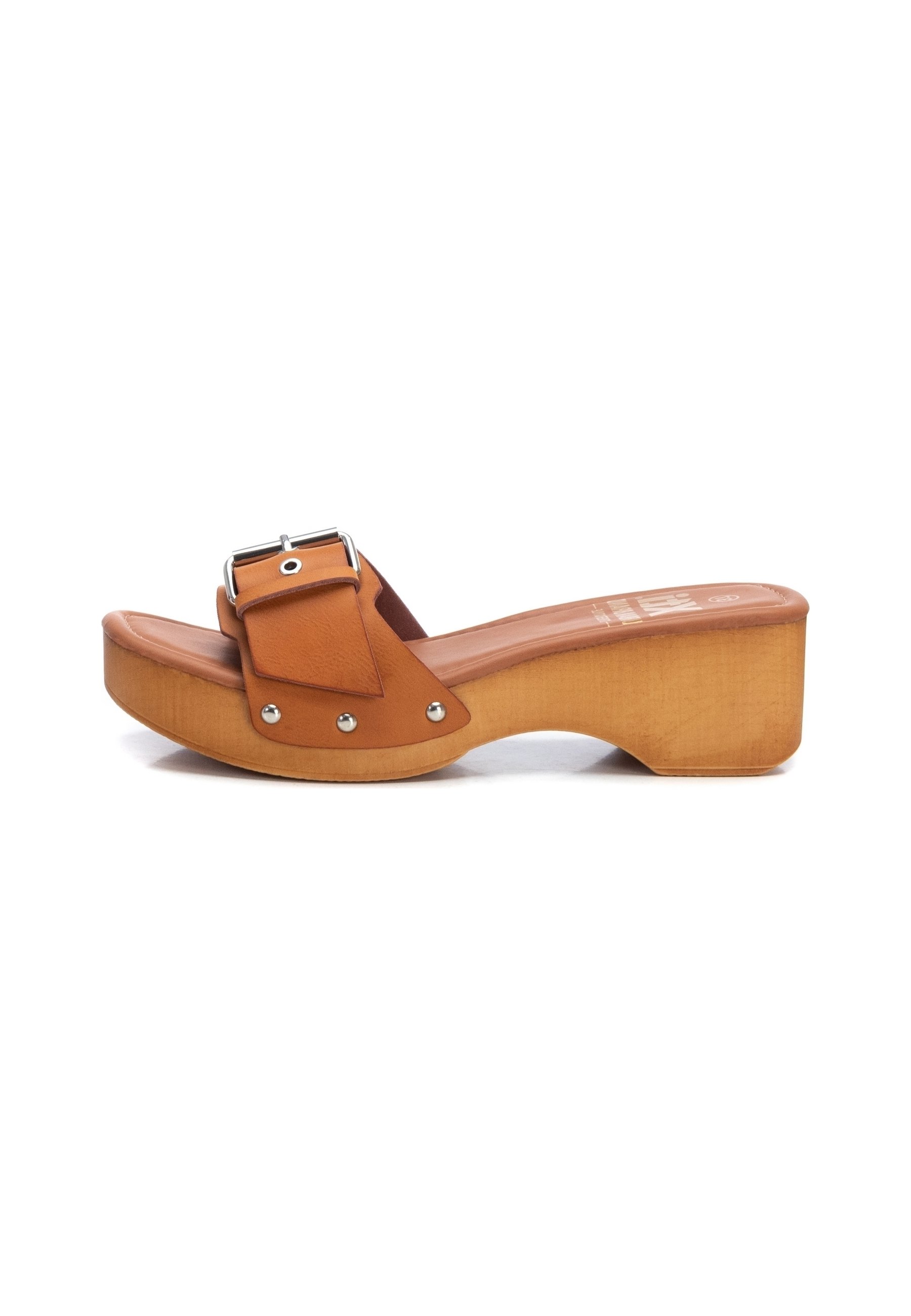 XTI Zuecos - camel/marrón - Zalando.es