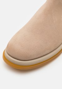 HUGO CHAOL  - Støvletter - medium beige