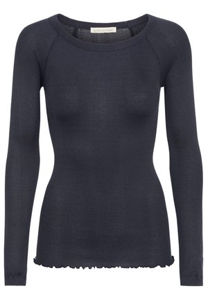 Sötét tengeri kék, hosszú ujjú bordázott pulóver kerek nyakkivágással, texturált anyagból készült, alján fodros díszítéssel.