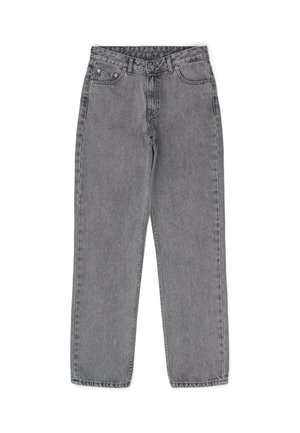 Jeans de tiro alto y pierna recta en denim gris; cuentan con un cierre de botones, cinco bolsillos y un desgaste mínimo para un look clásico.