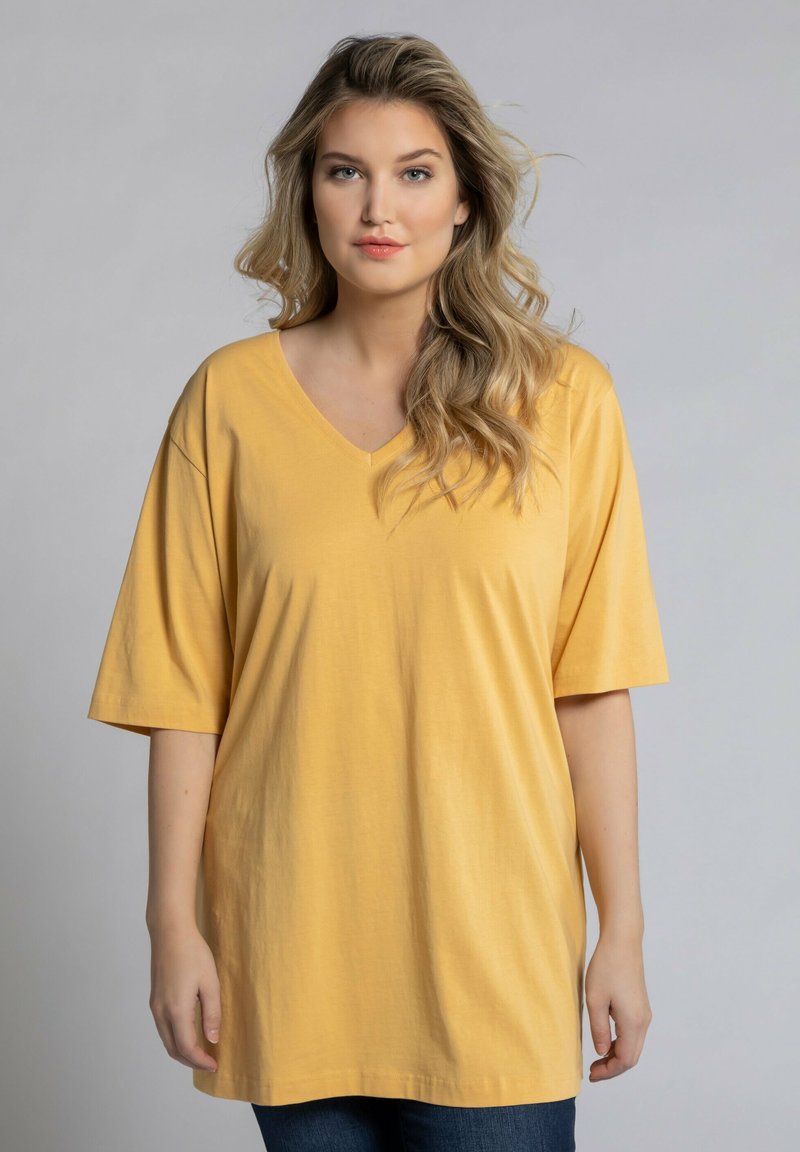 Ulla Popken V-AUSSCHNITT, HALBARM - T-Shirt basic - heller honig