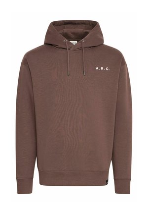 Brauner Kapuzenpullover aus weichem Material, ausgestattet mit einer vorderen Kängurutasche und dem Text "A.R.C." in Weiß auf der linken Brust.
