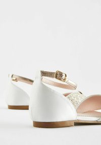 Next BRIDESMAID OCCASION - Páskové sandály  - gold glitter