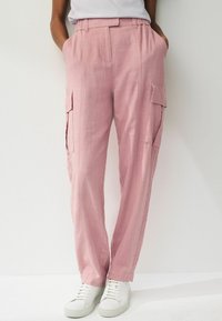 Next - REGULAR FIT - Pantalones cargo - pink Imagen en miniatura 1