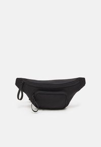 Marsupio nero in tessuto con forma arrotondata, dotato di un scomparto principale con zip e una tasca frontale più piccola con zip. Finitura testurizzata.