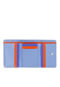 Portafoglio in pelle blu con accenti interni arancioni, viola e rossi. Caratterizzato da più slot per carte, un compartimento per le banconote e chiusura a scatto.