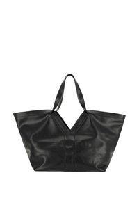 Bolso tote de cuero negro con una abertura en forma de V, dos asas y textura suave, caracterizado por un diseño minimalista y sin elementos metálicos visibles.