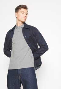 Tommy Hilfiger REGULAR  - Camisola de manga comprida - medium grey heather