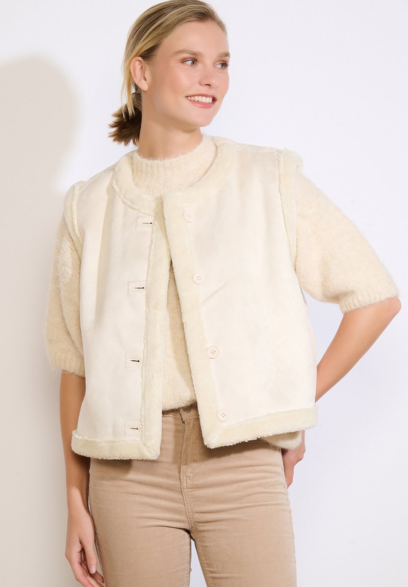 LolaLiza REVERSIBLE SHEARLING  - Vesta - offwhite