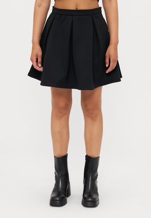 VMKLEA SHORT SKIRT - Falda acampanada - black