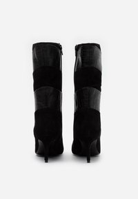 Zign Botas - black