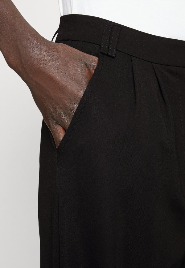 BUSINESS CASUAL WIDE LEGS WITH FRONT PLEATS  - Trousers2