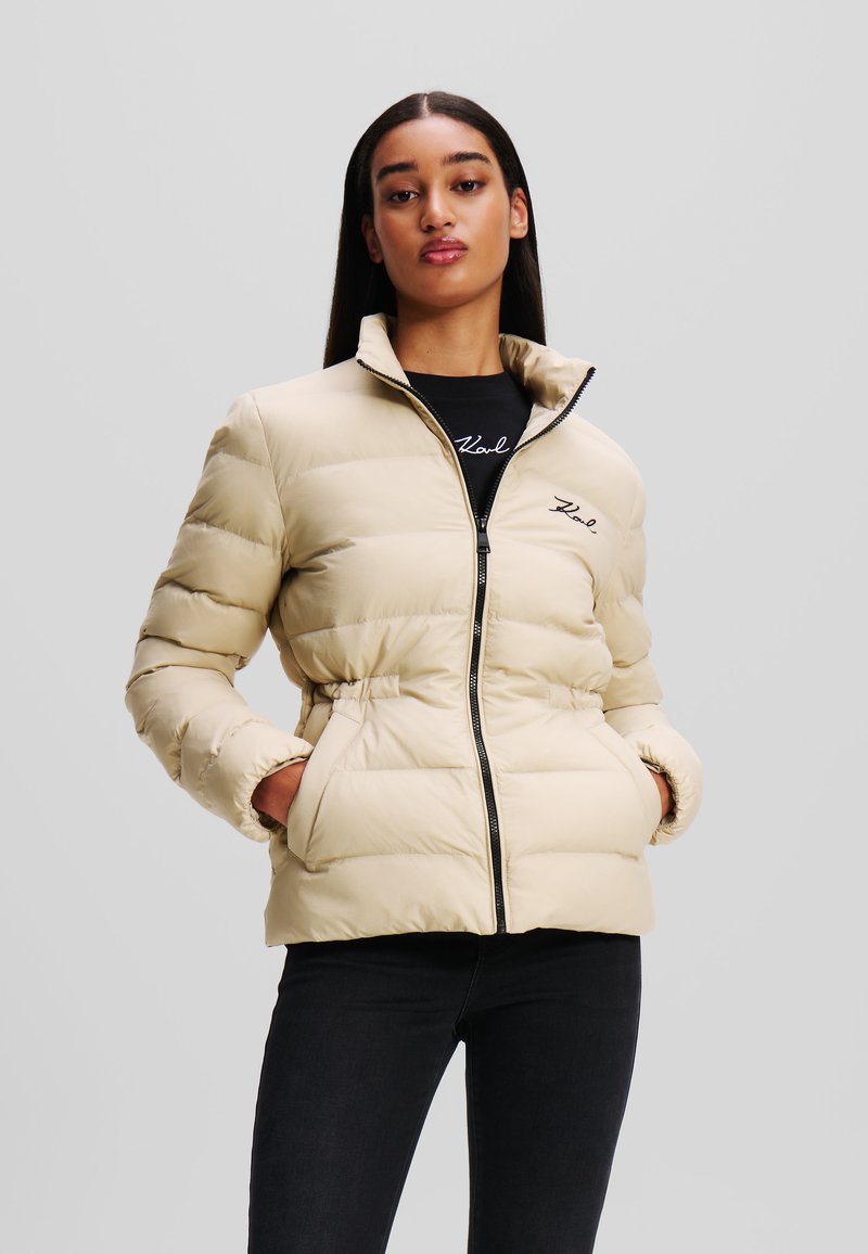 KARL LAGERFELD SIGNATURE PUFFER - Žieminė striukė - light beige