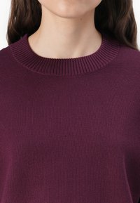 Vero Moda VMSILJE O-NECK BOXY - Džemperis - winetasting