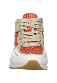 Sneaker with a white leather and beige suede upper, orange mesh accents, standard lacing, and a tan rubber sole. Distinctive design features.