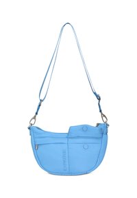 Borsa a spalla blu imbottita con una texture liscia, chiusura con zip e tasche frontali a contrasto; dotata di tracolla regolabile e hardware in argento.
