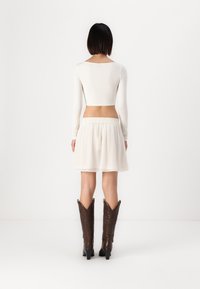 ONLY ONLIVY MINI SKIRT - Minisukňa - whitecap gray