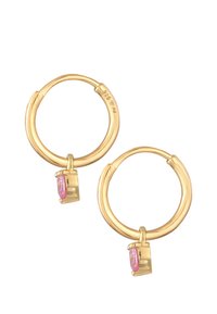 Guldtonede hoop øreringe med en poleret finish, der har en pink ædelsten vedhæng fastgjort til hver hoop. Størrelse: medium.