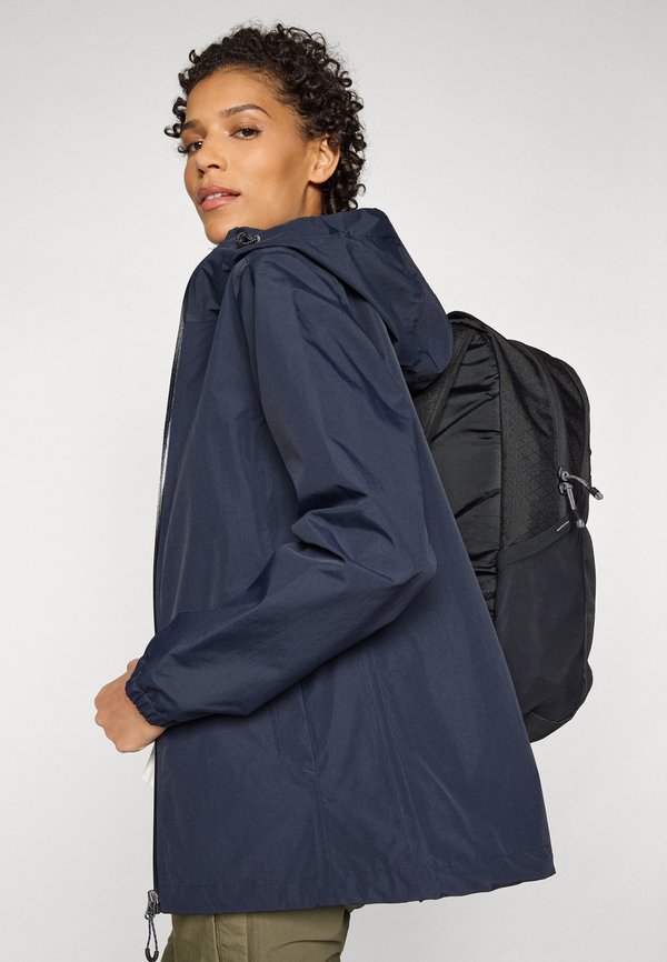 VARJA - Hardshell jacket4