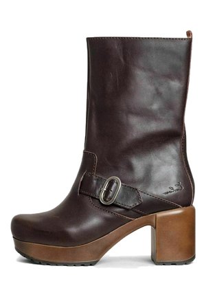 JUNI - Platform boots - brown