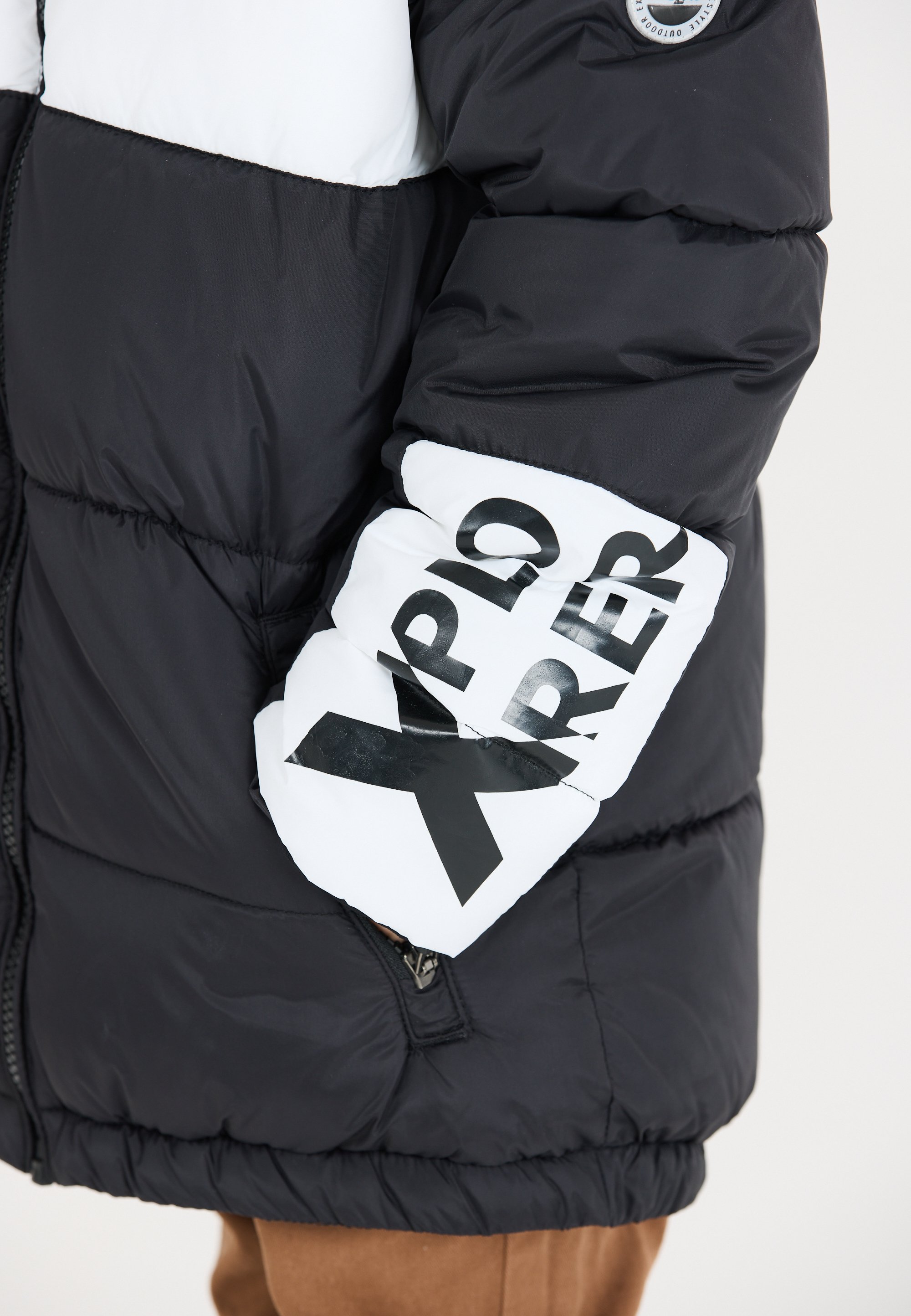 HERENCIA zigzag short sleeve jacket ZIGZAG GEWATTEERD - Winter jacket - zwart wit/black - Zalando