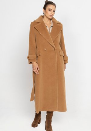 Deni Cler Milano - Prochowiec