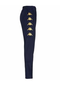 Pantalones de chándal azul marino con una textura suave, que presentan un diseño de logo dorado en el lateral, cinturilla elástica y puños con cremallera en los tobillos.