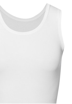 Top sin mangas blanco con un amplio escote redondo. Hecho de una tela suave y elástica, presenta un diseño ajustado sin patrones ni acentos.