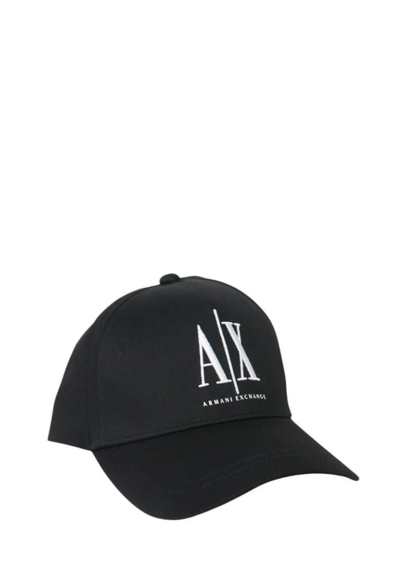 Cappellino da baseball nero in tessuto con visiera curve. Presenta il logo bianco di Armani Exchange sulla parte anteriore. Design strutturato, senza motivi.