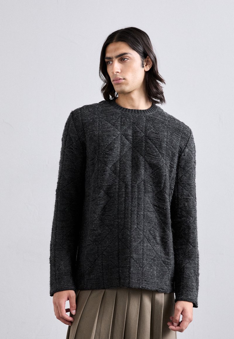 MM6 Maison Margiela - CREWNECK - Vesta - dark grey melange, Povećaj