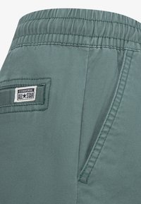 Converse LIFESTYLE PANT - Kapsáče - admiral elm