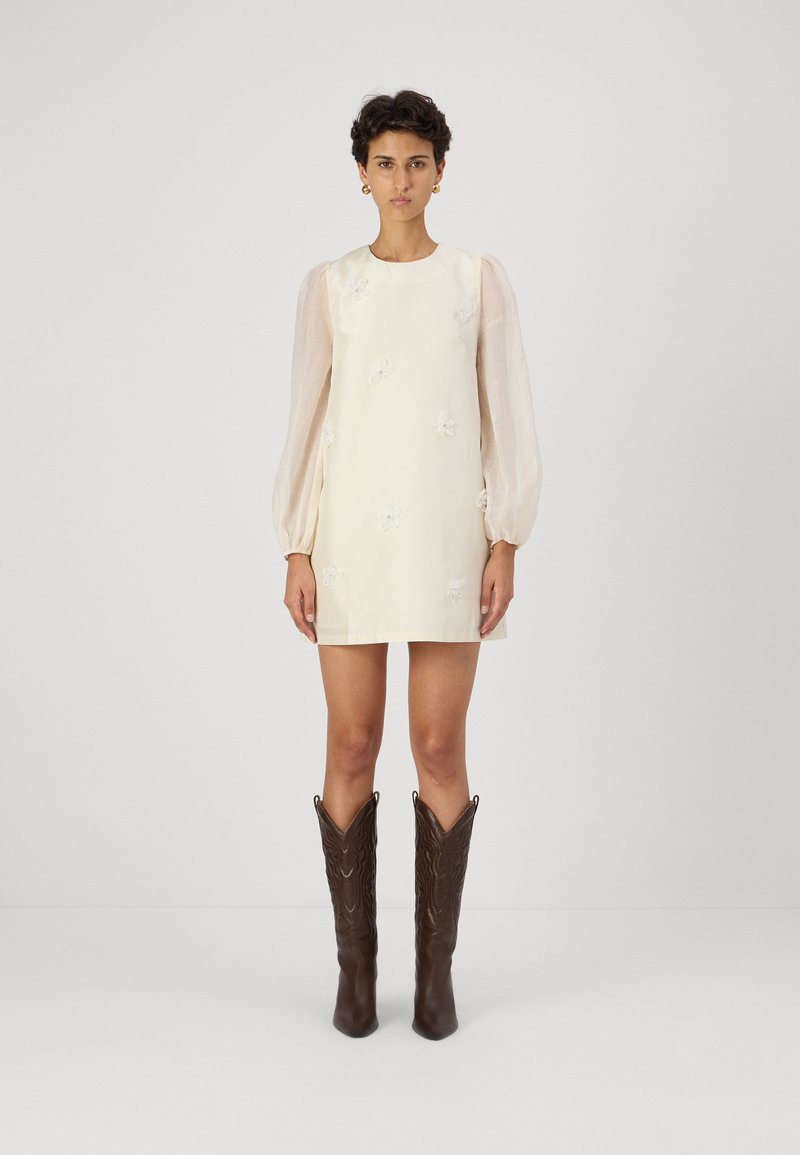 Sister Jane WHISPER MINI DRESS - Kokteilikleit/peokleit - ivory