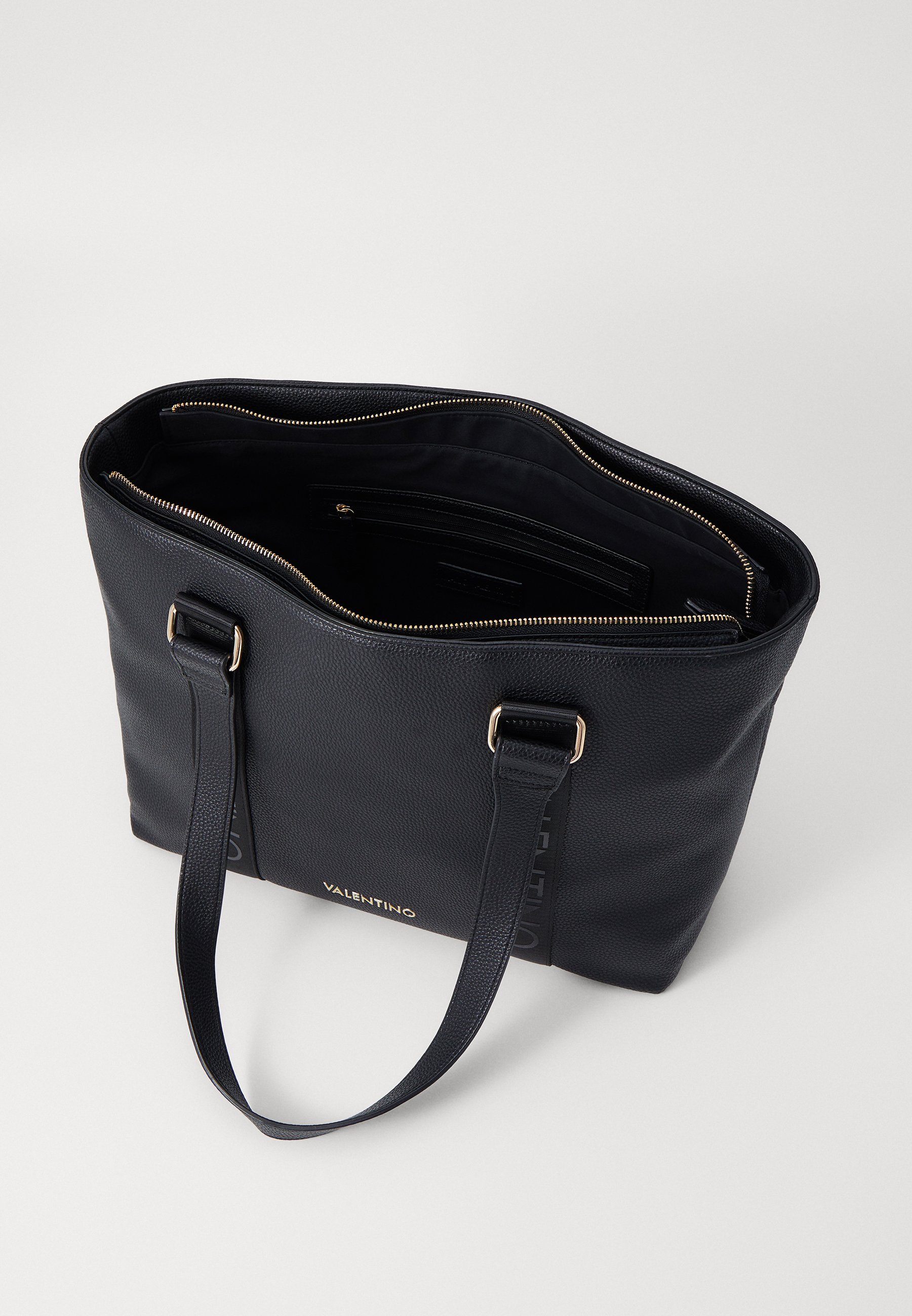 【VALENTINO】Twig Re Tote bag トートバッグ Valentino Bags Twig Re Tote bag imitation leather black