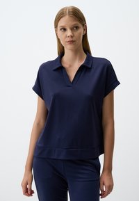 Unausgewählt, dark blue