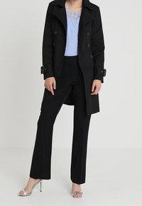 Anna Field Trenchcoat - black