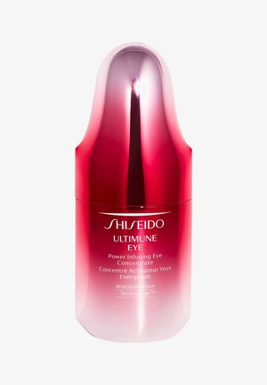 Shiseido Ultimune Eye Concentrate lasis lasipullossa, jossa on vaaleanpunaisesta punaiseksi vaihteleva sävy, kohokuvioitu logo ja valkoinen teksti.